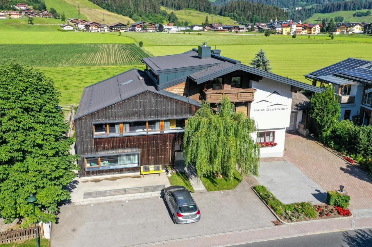 Haus Deutinger Bed and Breakfast Flachau Exteriör bild